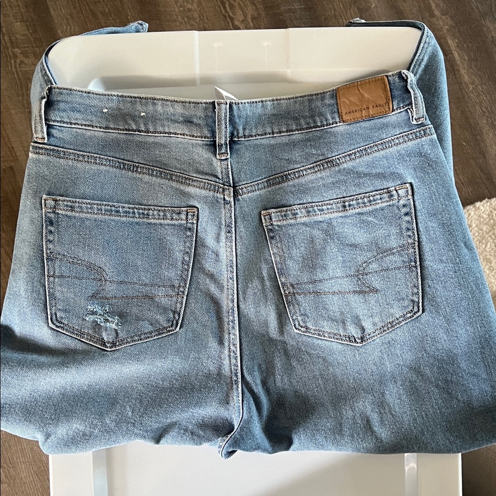 American Eagle Outfitters Denim Stretch Mom Jean - Picture 3 of 5
